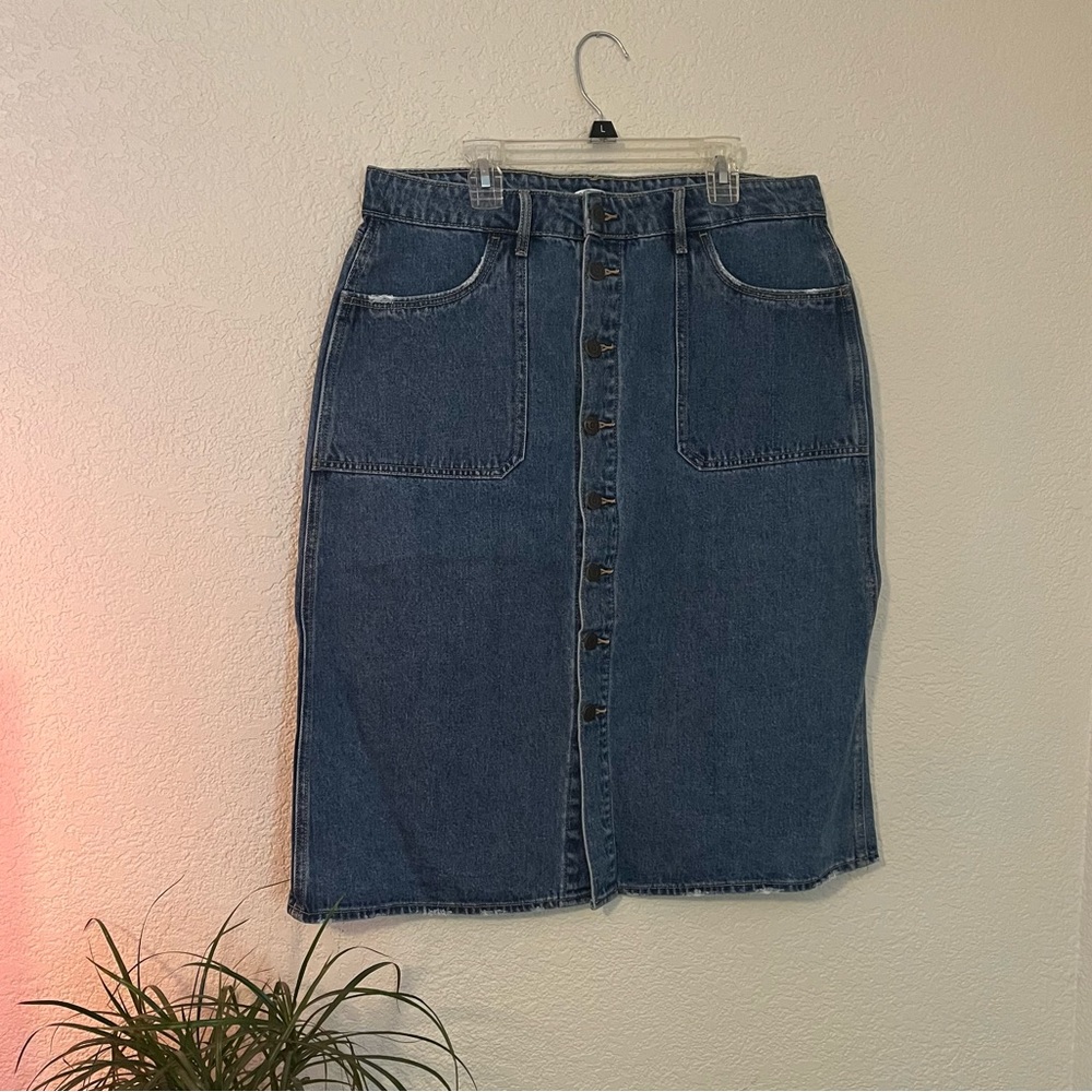 Demon button down skirt